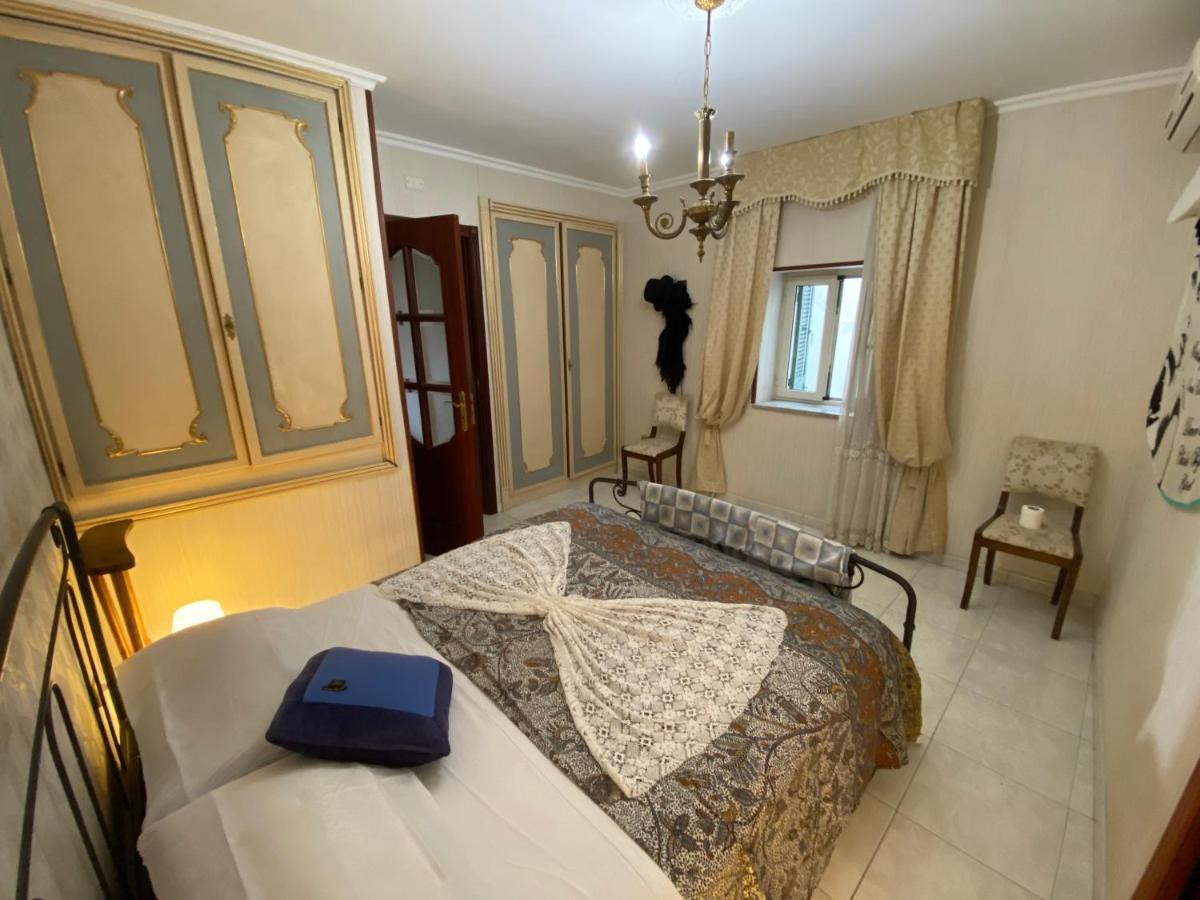 Apartamento Casa Kamalei, Tra Plebiscito E Lungomare Nápoles Exterior foto