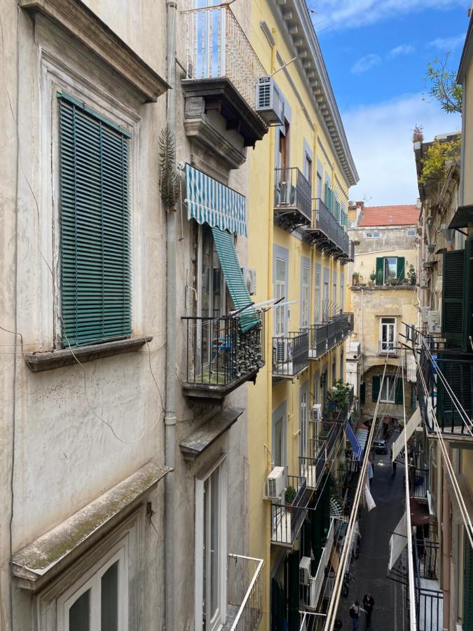 Apartamento Casa Kamalei, Tra Plebiscito E Lungomare Nápoles Exterior foto