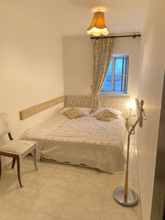 Apartamento Casa Kamalei, Tra Plebiscito E Lungomare Nápoles Exterior foto