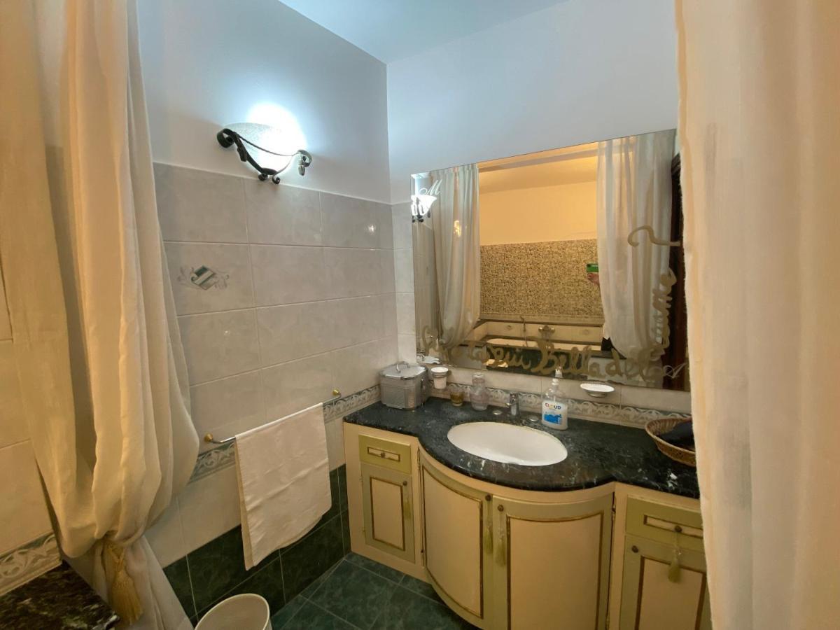 Apartamento Casa Kamalei, Tra Plebiscito E Lungomare Nápoles Exterior foto
